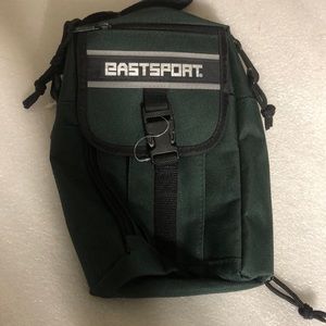 Eastsport green cross body bag